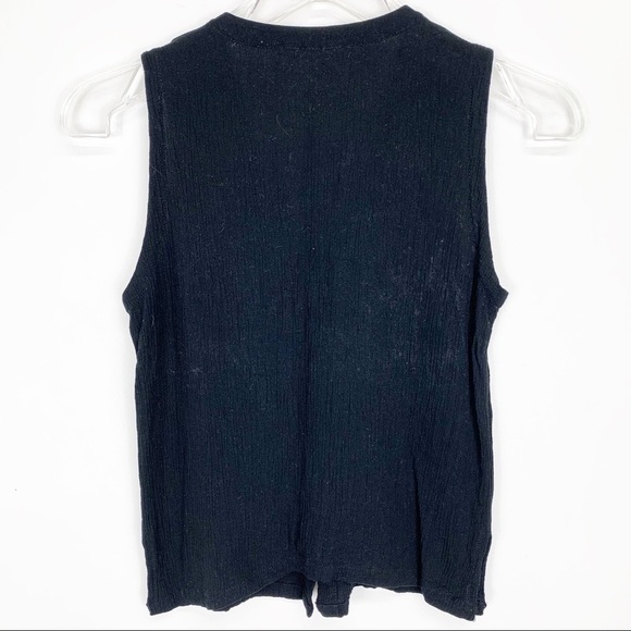 VERY Vineyard Sleeveless Button Up Top Size S - Picture 3 of 6